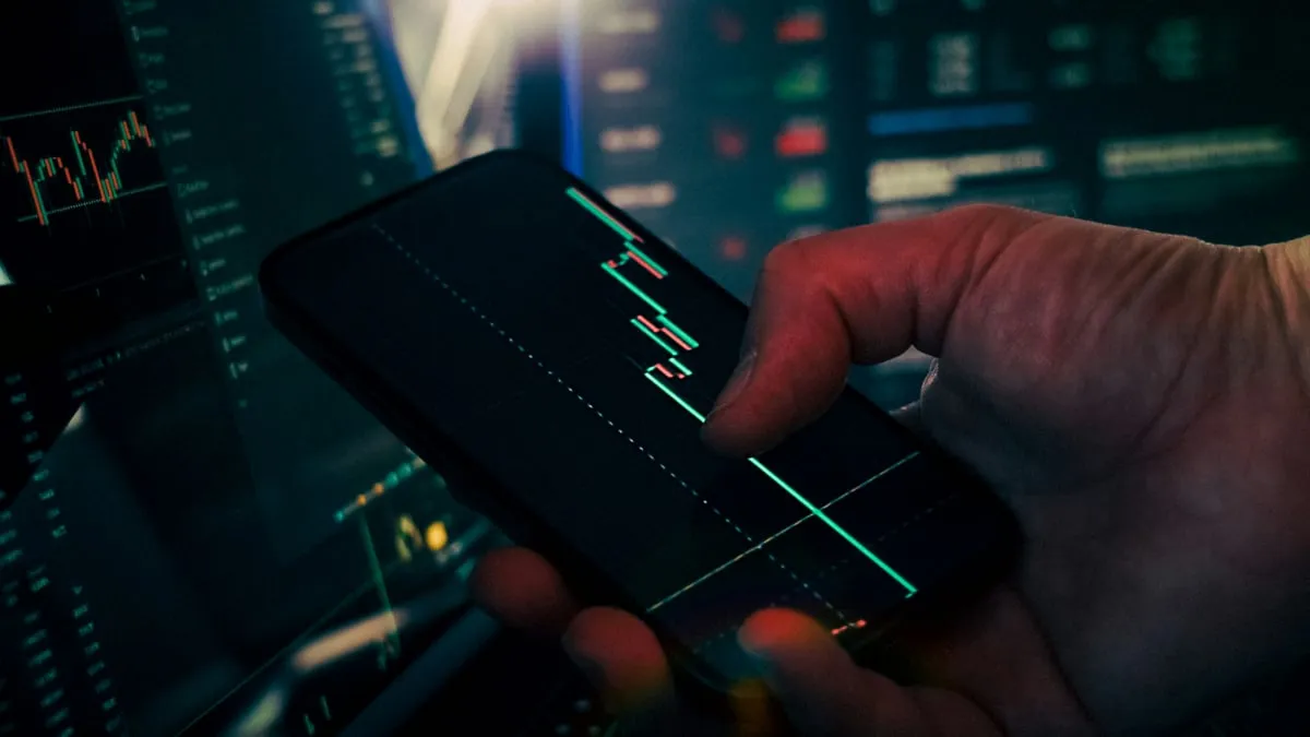 How to Trade with Crypto: 2026 Guide